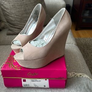Candies size 9 wedge peep toe 5 inch wedge
